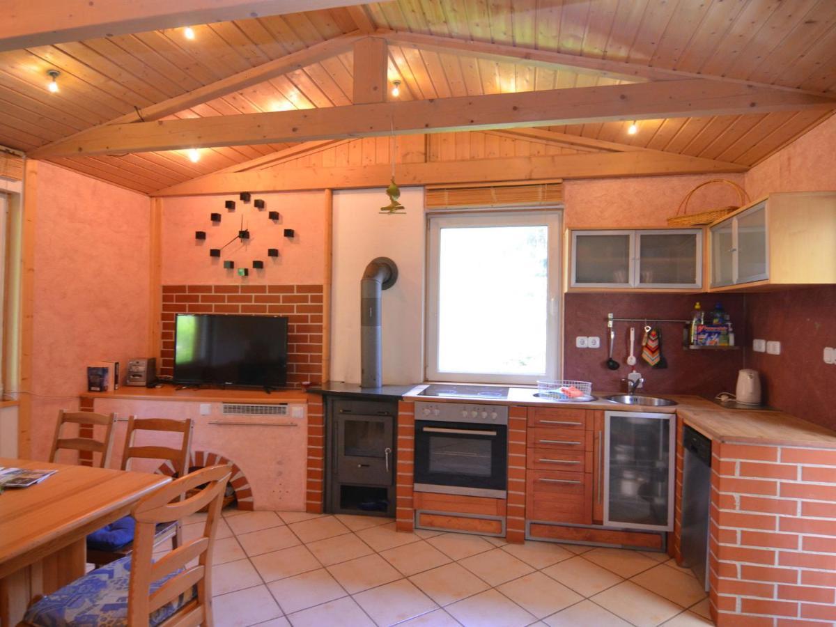 Beautiful Holiday Home With Covered Veranda ฟรีดริชโรดา ภายนอก รูปภาพ