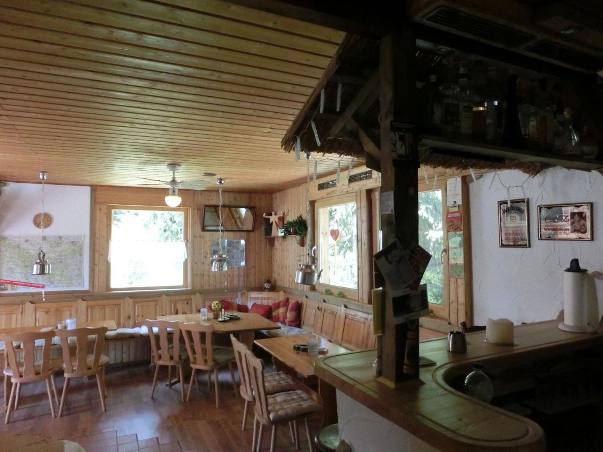 Beautiful Holiday Home With Covered Veranda ฟรีดริชโรดา ภายนอก รูปภาพ